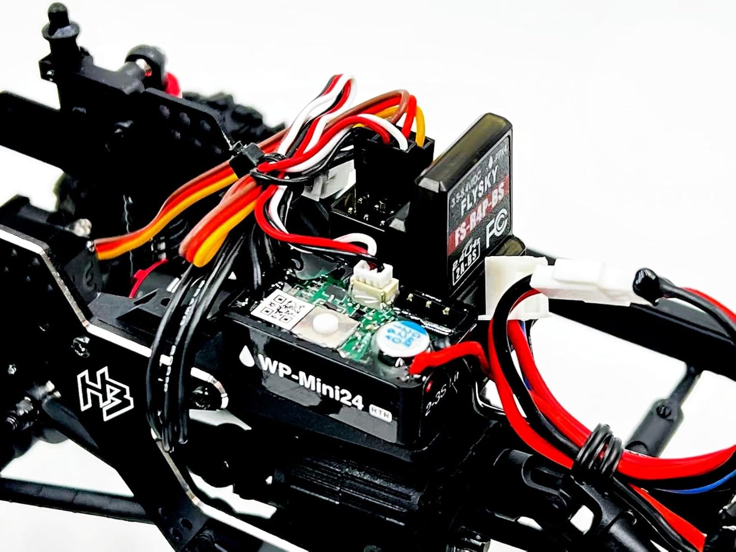 Camioneta RC a Escala 1/18 con - Running Gear Motor reseña y precio